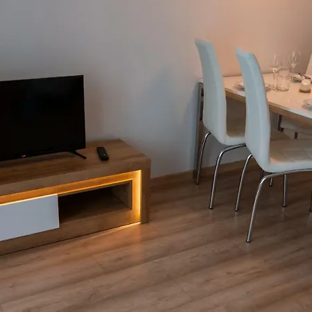 Apartament Amber Deluxe Ul. Grudziadzka , 2 Km Od Plazy Brzezno Appartement