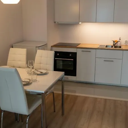 Apartament Amber Deluxe Ul. Grudziadzka , 2 Km Od Plazy Brzezno Lejlighed Gdańsk